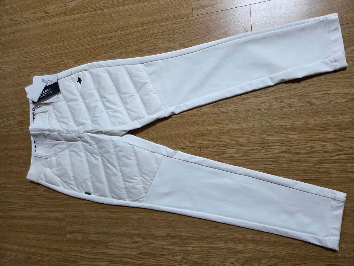 PEARLY GATES レディース グース ゴルフ ズボン 白