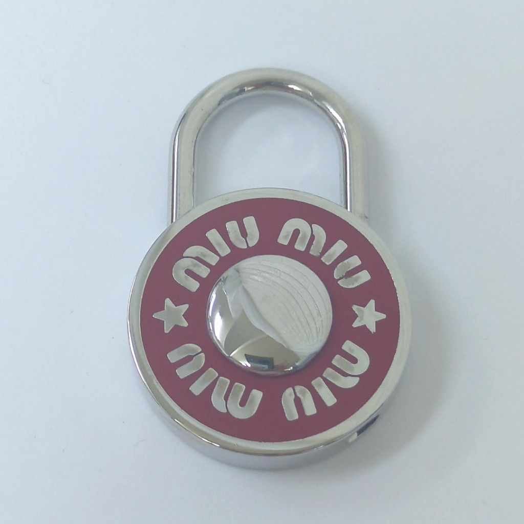 ミュウミュウ Miu 南京錠 キーホルダー キーリング レッド シルバーカラー イタリア製