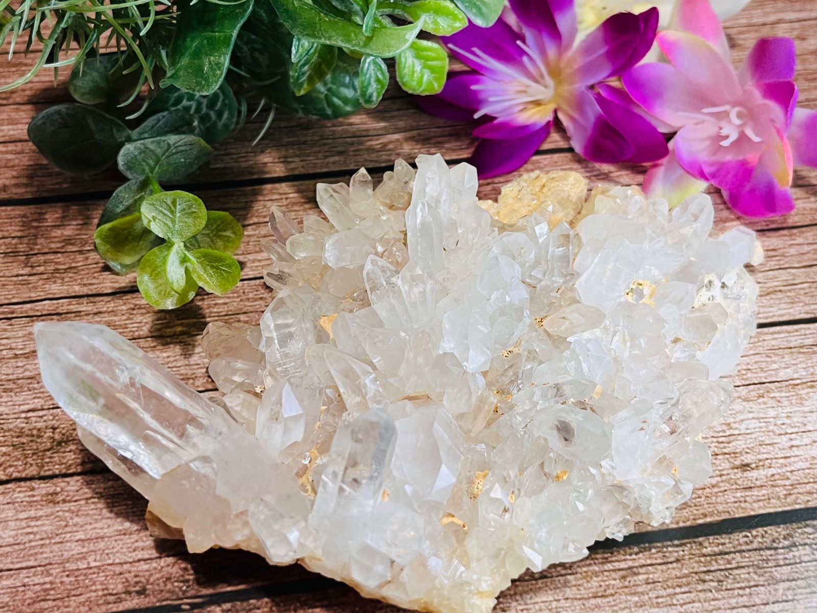 マニカラン産 イシス