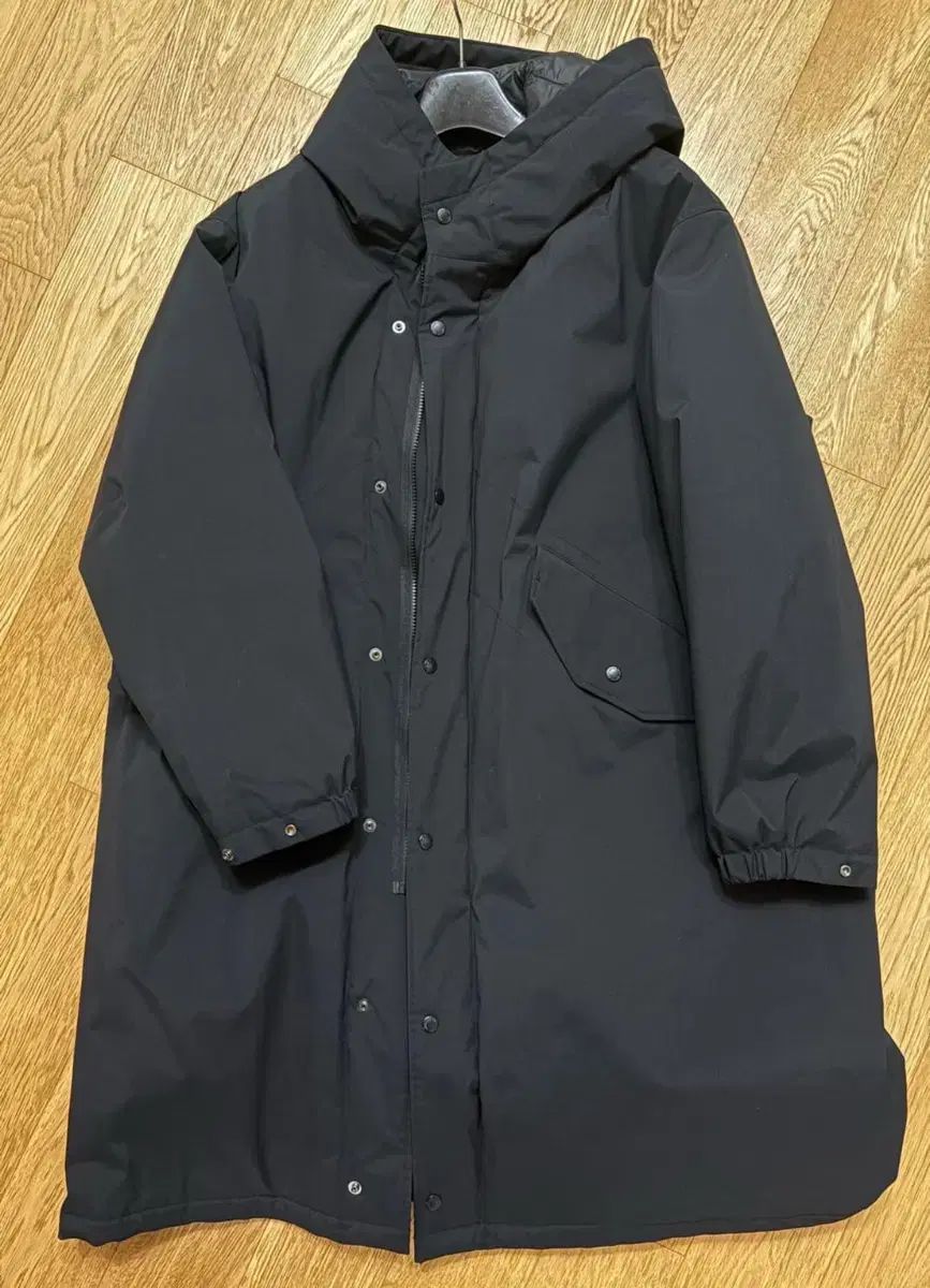 Engineered Garments × Uniqlo フィッシュテールパーカ エンジニアガーメンツ UNIQLO フィッシュテールパーカ ブラック - メルカリ