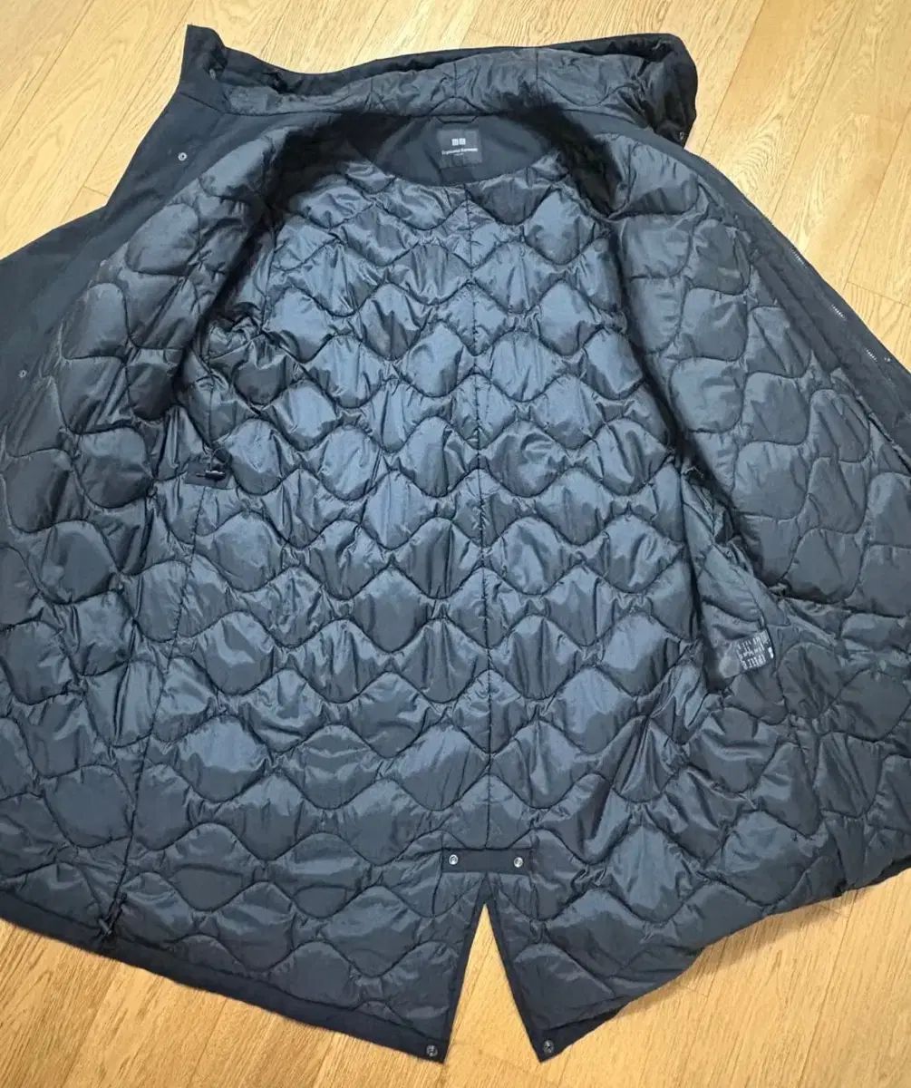 エンジニアガーメンツ UNIQLO フィッシュテールパーカ ブラック - メルカリ