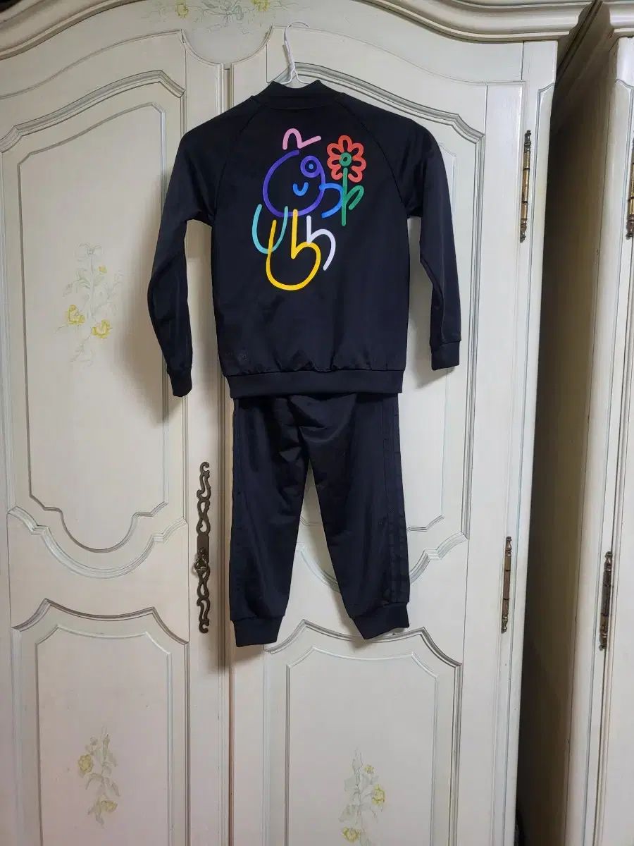 アディダス x ジェームス キッズ ジャービス トレーナー セット 130