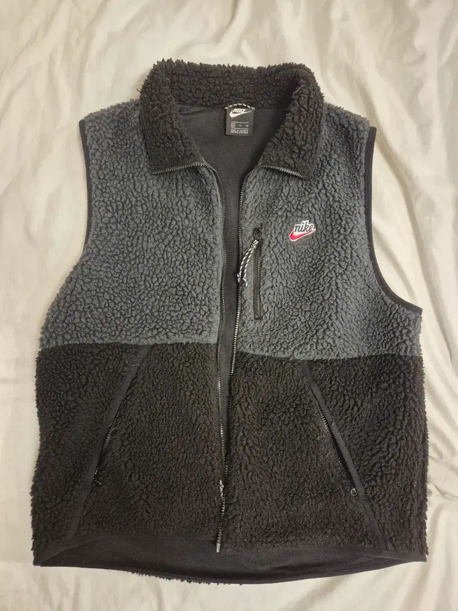 XL ナイキ シェルパ シープスキン ベスト グレー ブラック
