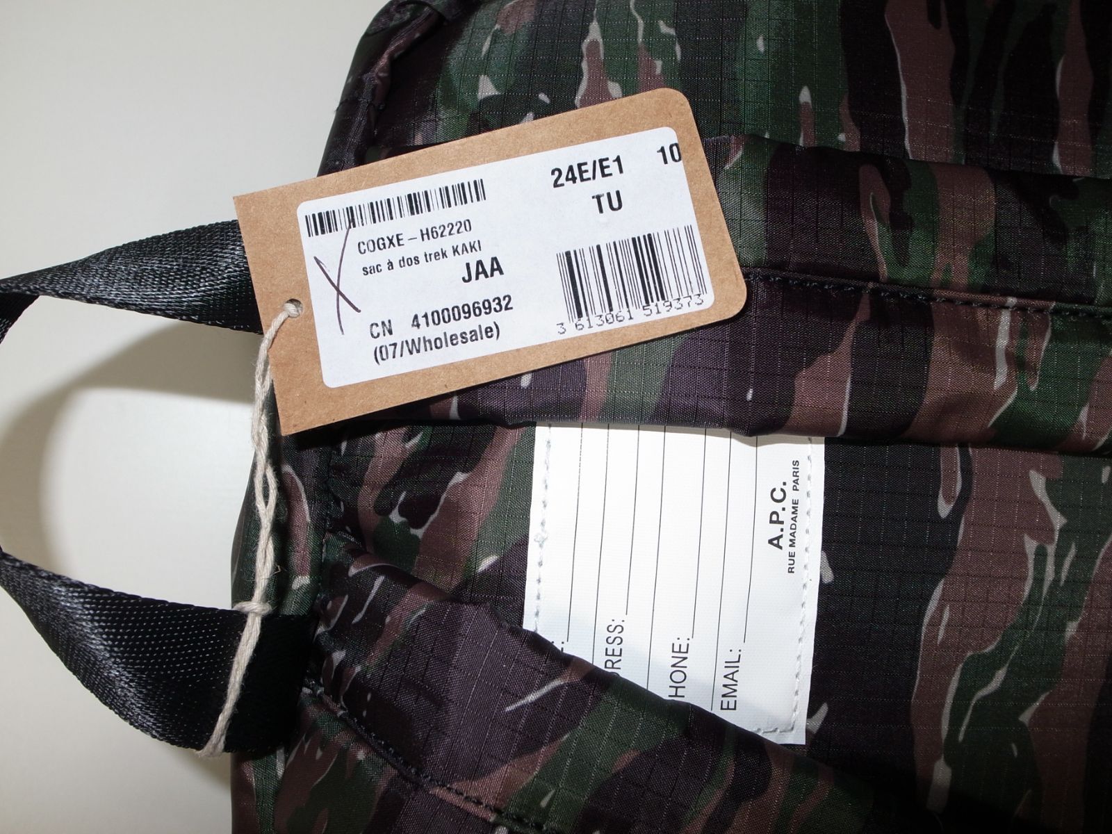 APC trek バックパック リュック camo 24SS - メルカリ