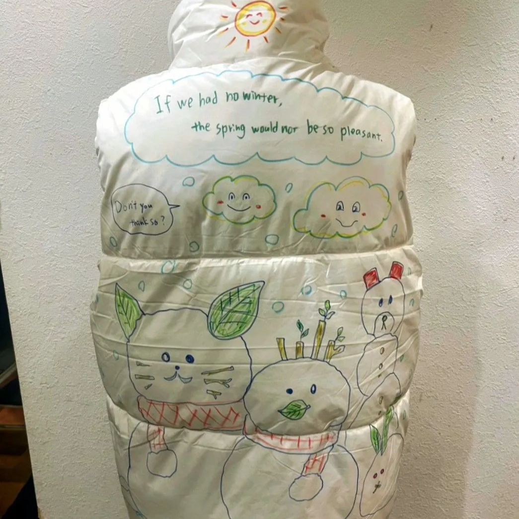 リカさまへ 手描きダウンジャケｯト