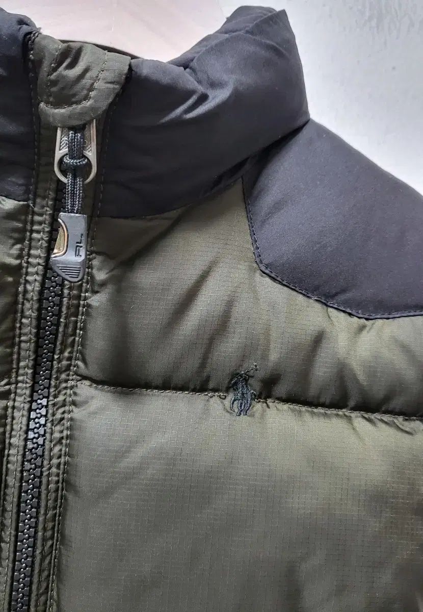 ポロラルフローレン キッズ ダウン ベスト カーキ 4 T