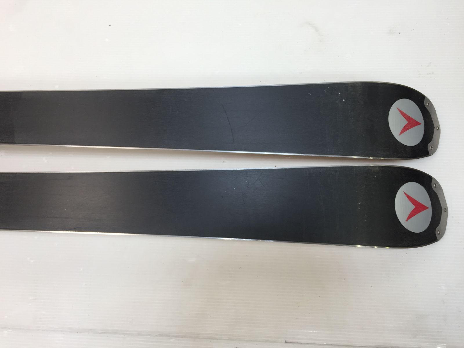 ★ スキー Dynastar Banshee COURSE SX 165 cm ◇ スキー Dynastar BANSHEE SX II 172 cm + rossignol 140