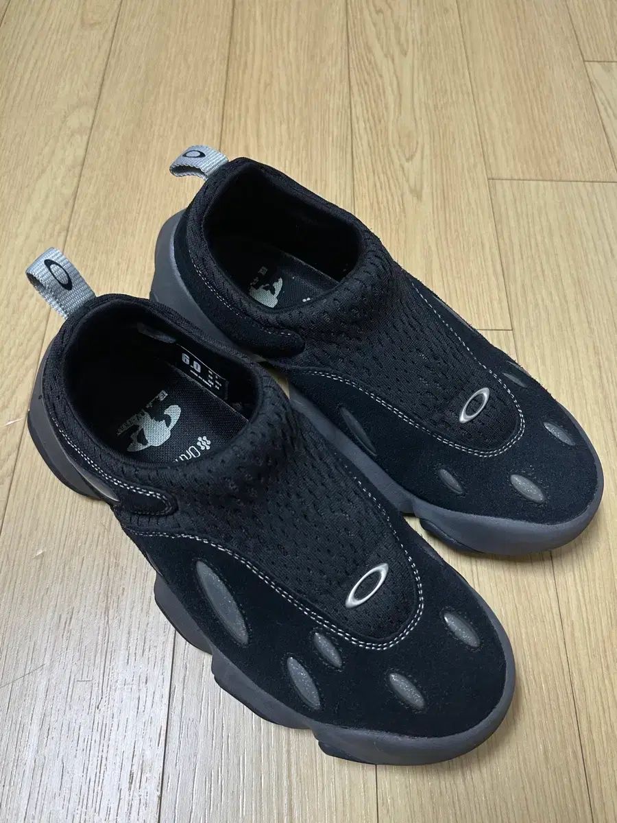 ブラック グリッター