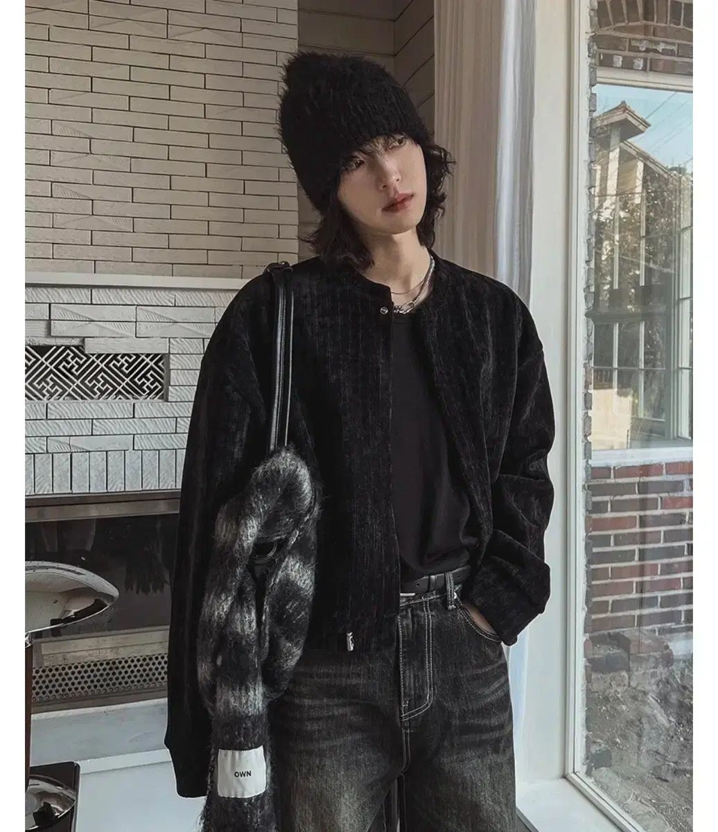 トゥープレン レクシー ベロア クロップド カーディガン ブラック