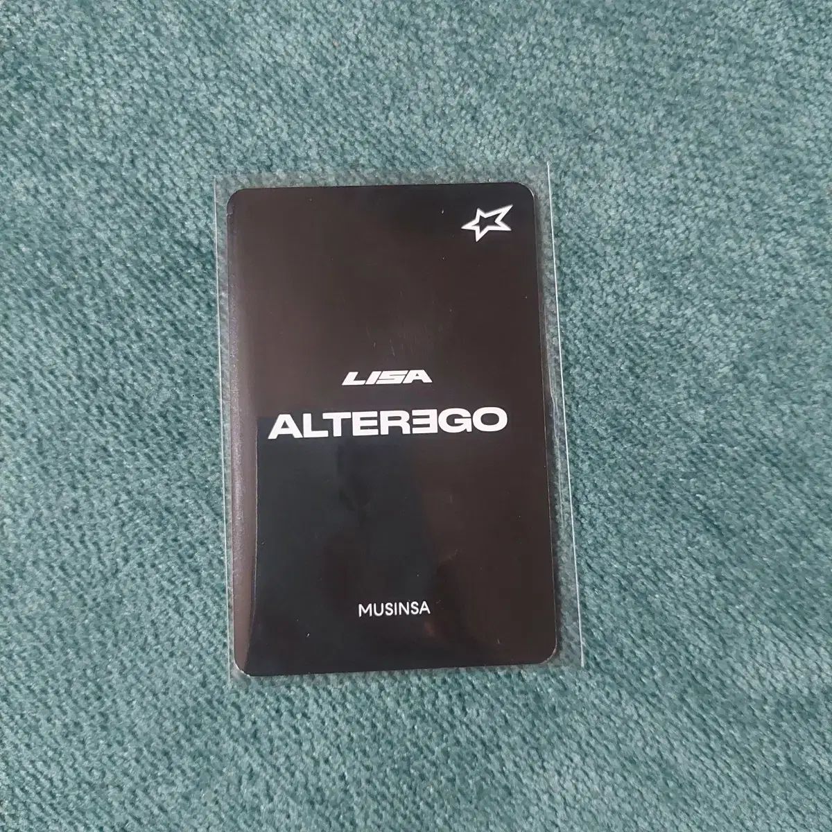 BLACKPINK リサ 限定 トレカ - メルカリ