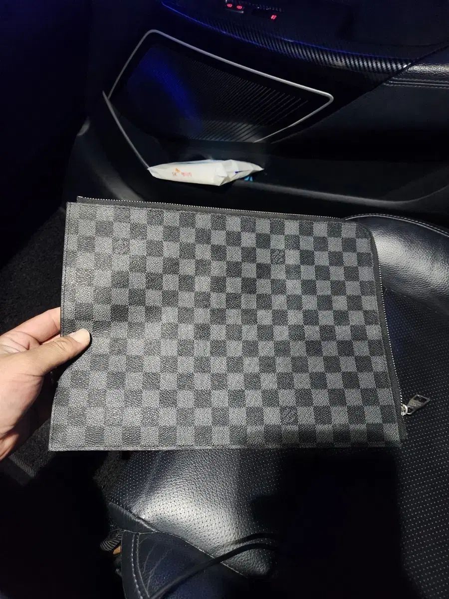 ルイヴィトン クラッチバッグ ダミエ グラファイト