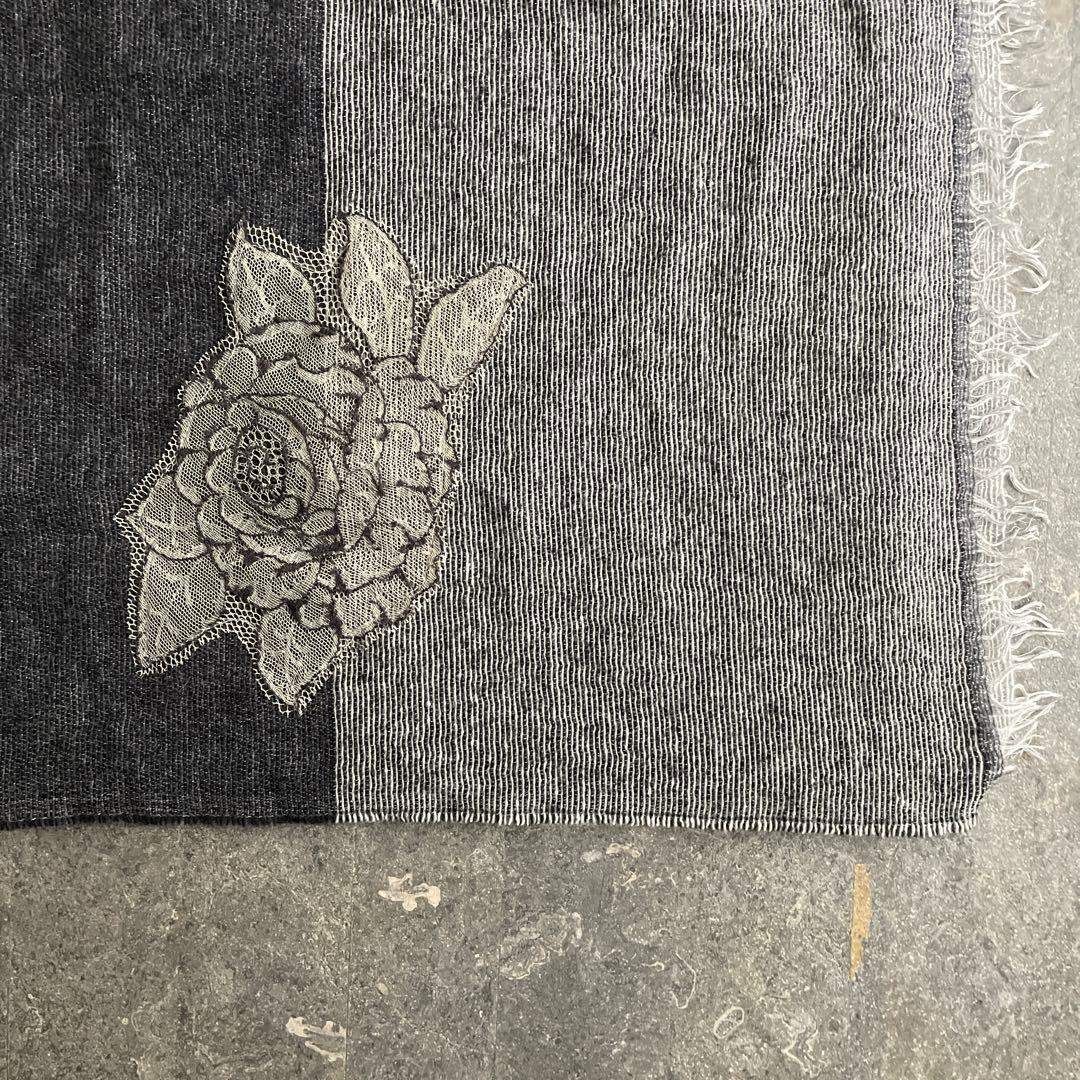 62 アッシュペーフランス H P FRANCE ストール Fil Daraignee フィルダレニエ お呼ばれ デート オフィスカジュアル 食事会 ウール グレー 灰色 刺繍 花柄