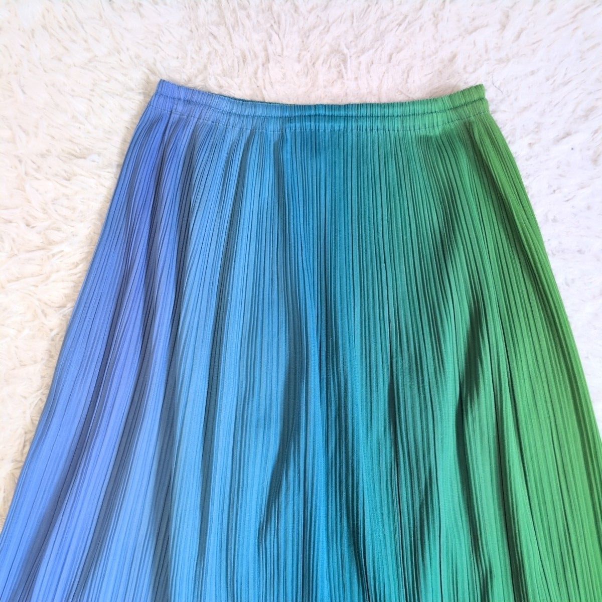 希少✨ PLEATS PLEASE ISSEY MIYAKE プリーツプリーズイッセイミヤケ