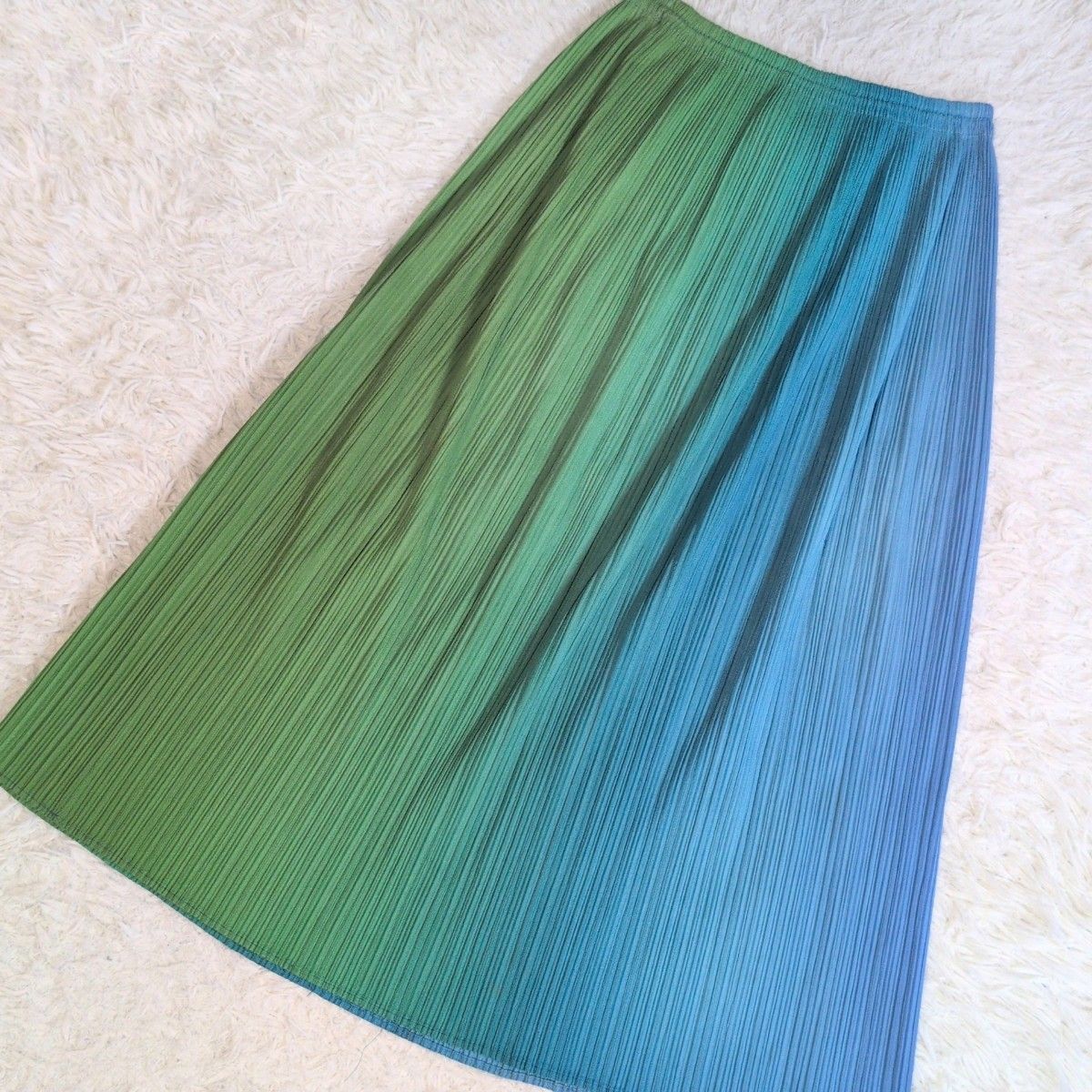希少✨ PLEATS PLEASE ISSEY MIYAKE プリーツプリーズイッセイミヤケ