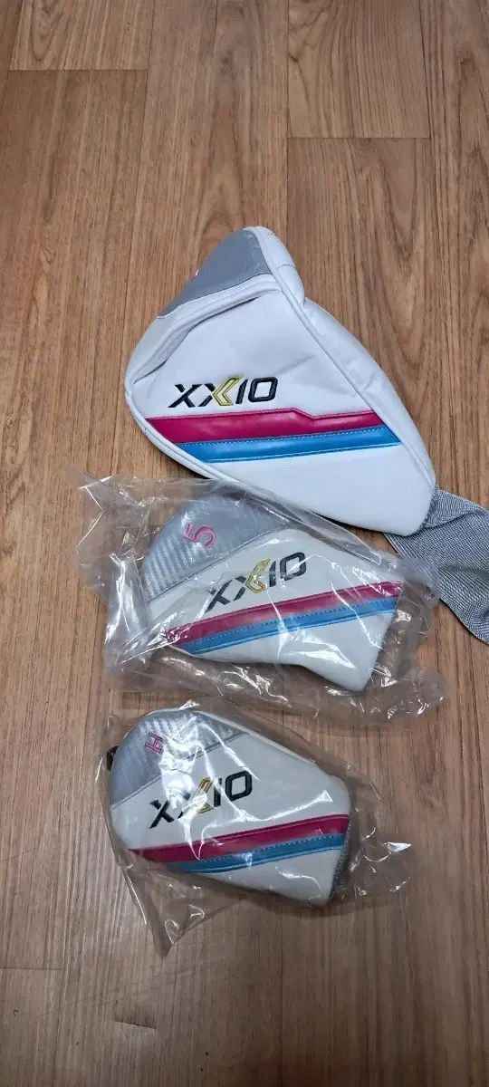 XXIO ゼクシオ ゴルフクラブヘッドカバー3種
