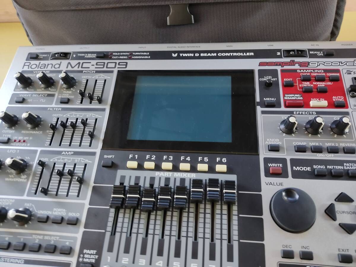 ローランド MC-909 サンプリンググルーブボックス - メルカリ