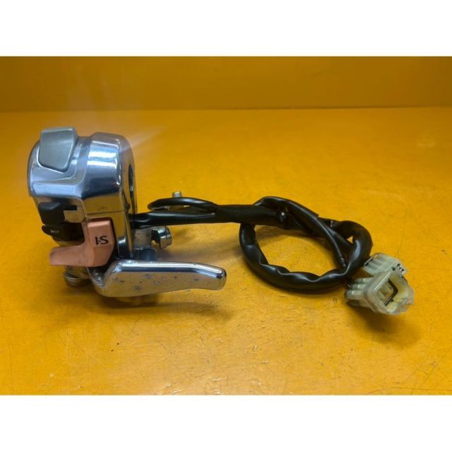 ZA 30590]@ヤマハ YAMAHA マジェスティ250 SG20J-000 ハンドルスイッチ