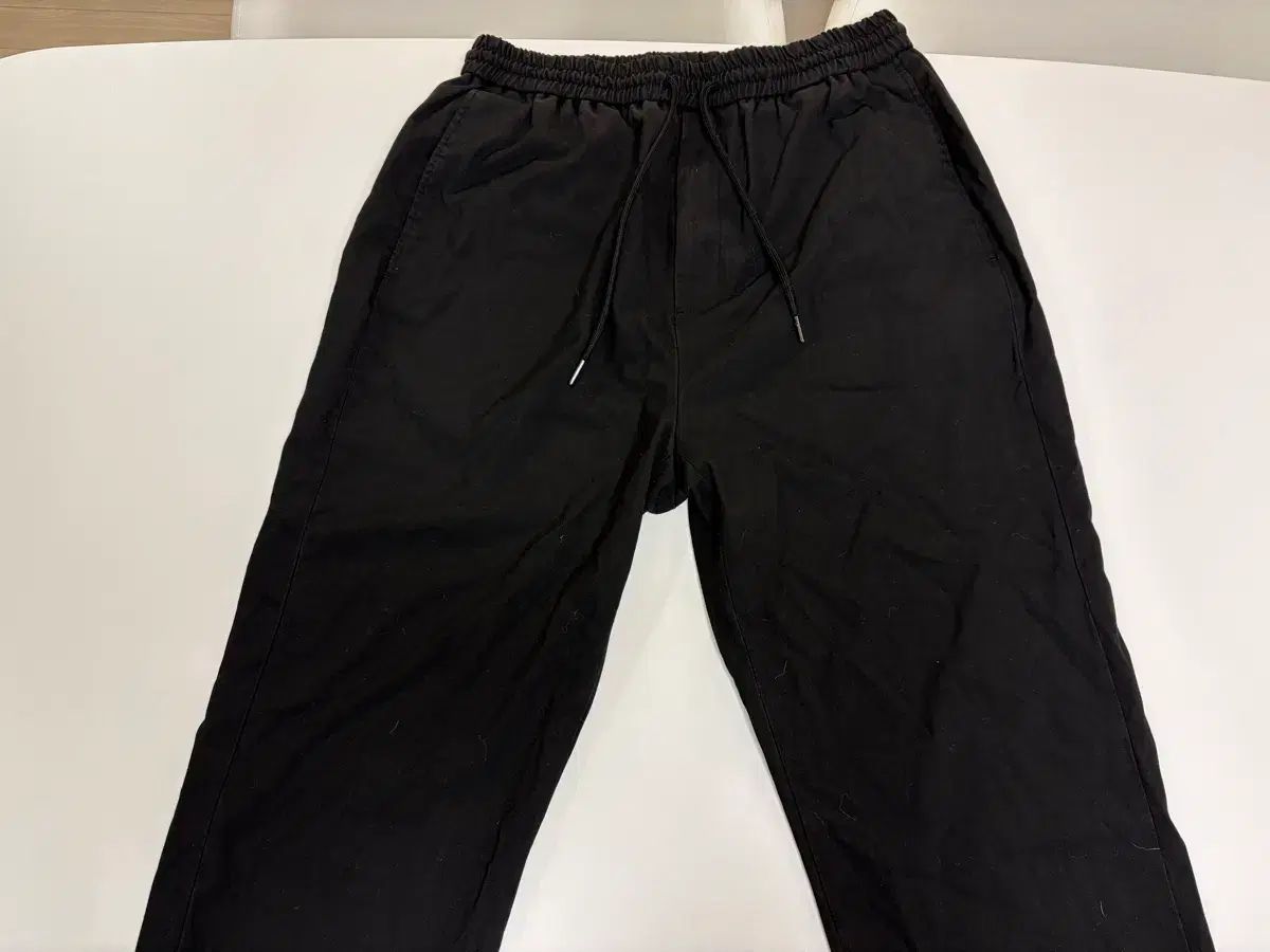 VOLANTE 黒色 ズボン size 2