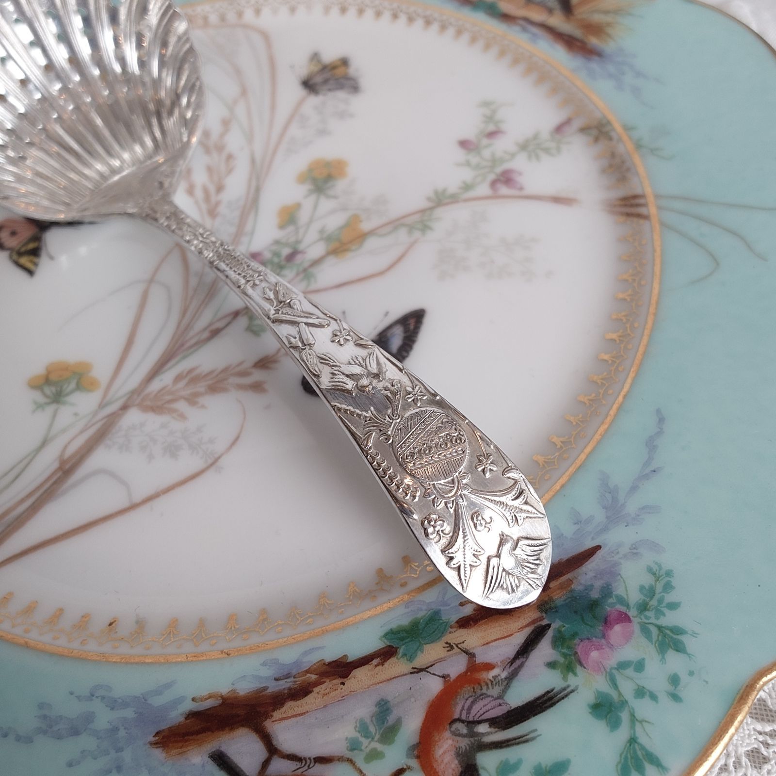 イギリス アンティーク シルバースプーン シュガーシフタースプーン
