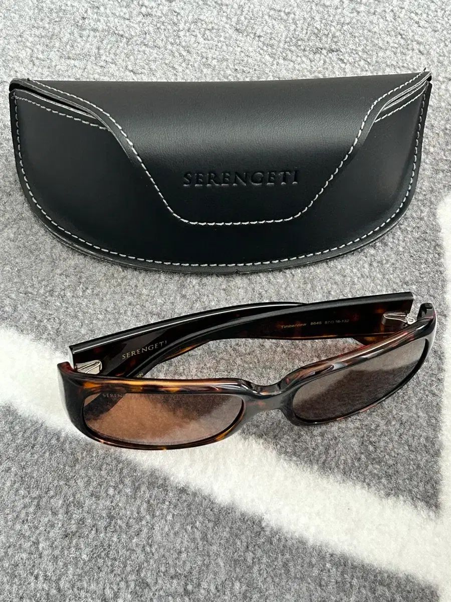 Serengeti サングラス UVブロック