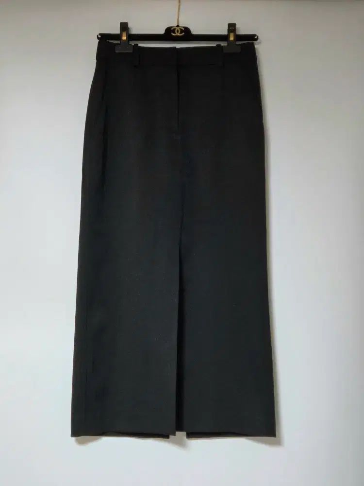 アッテヴァネッサ ブリューノ 24 スリット ロング スカート 67-94