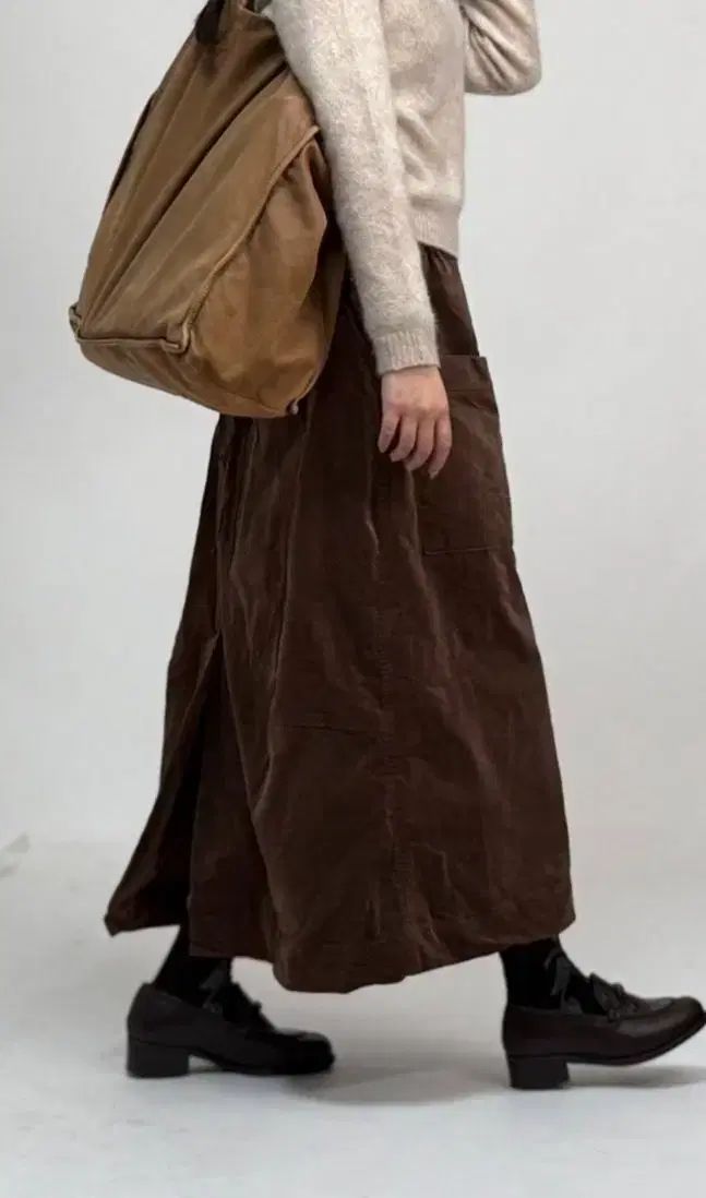 ハイクオリティ ツアーベルベット スカート