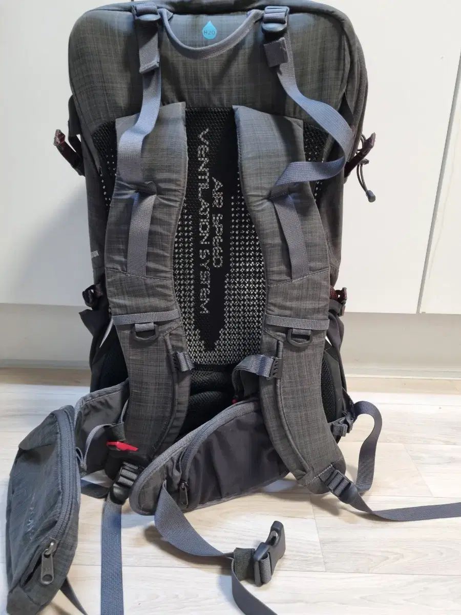 コーロンスポーツ FLY 32 登山リュック