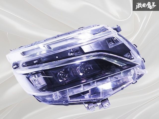 ZRR80 ヴォクシー　左右ヘッドライト トヨタ 純正 ZRR80W ZRR85W 80 ヴォクシー 煌 後期 LED ヘッドライト