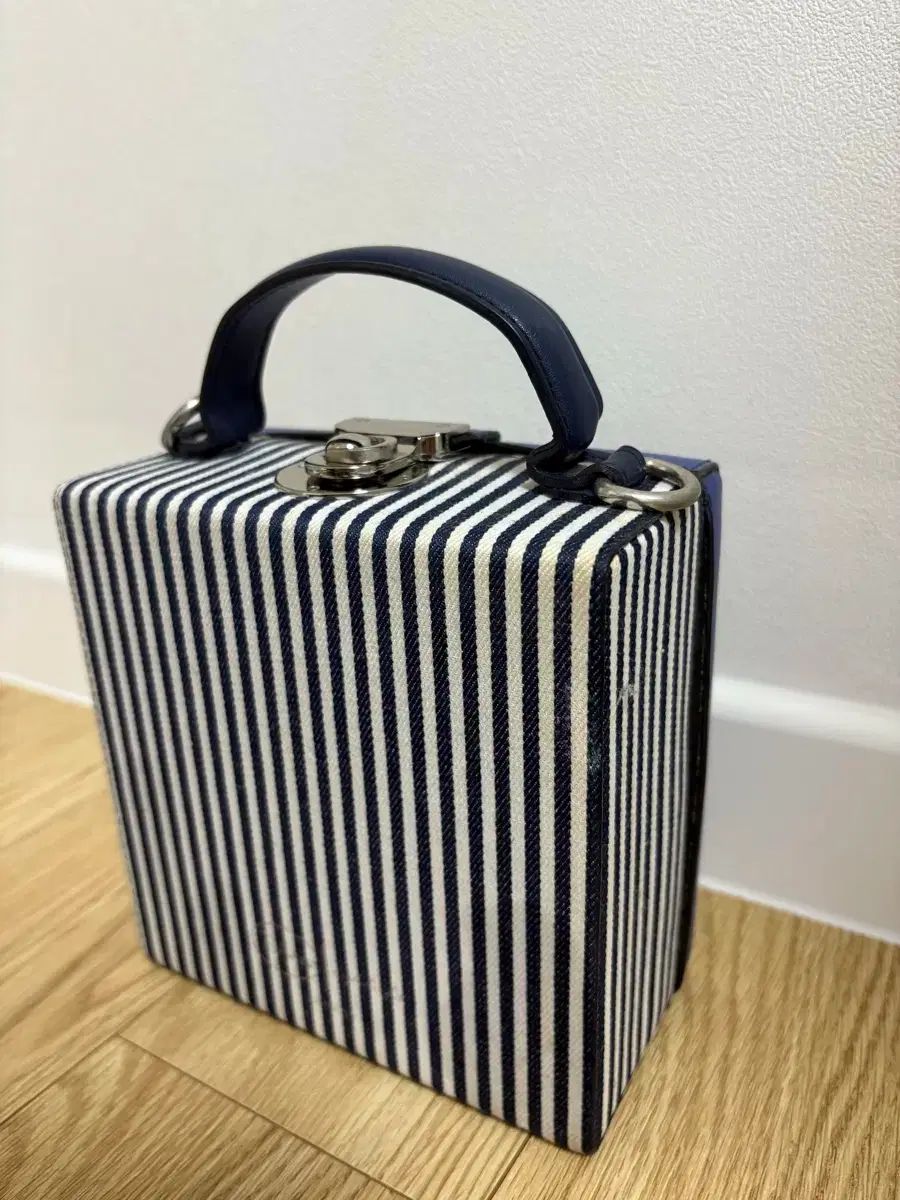 トランク クロスバック