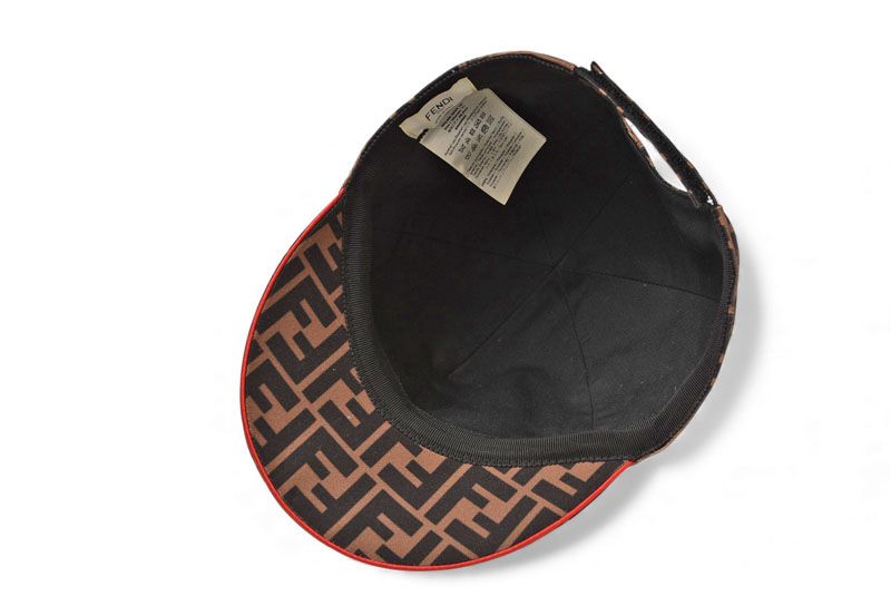 フェンディ ベースボールキャップ/帽子 FENDI 調整ストラップ FFロゴ