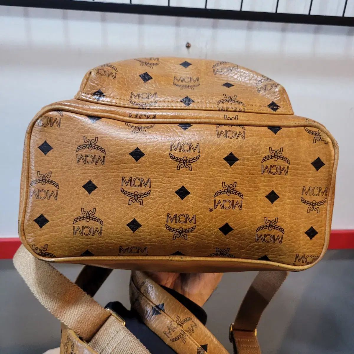 ヴィセトス スタッズ