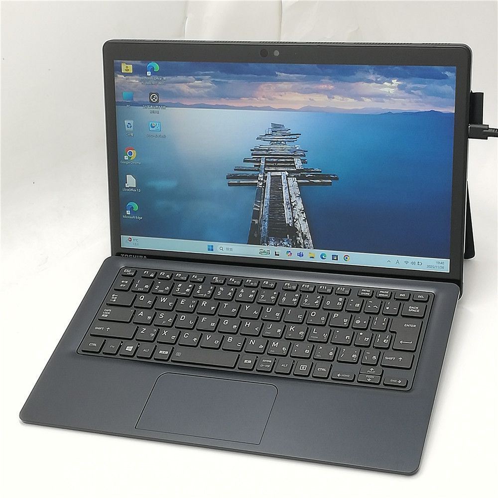 Wi-Fi有 東芝 ノートパソコン タブレット D 83 DR 第8世代 Core i 3 8 GB 高速SSD 無線LAN カメラ Windows 11 Office済 即使用可