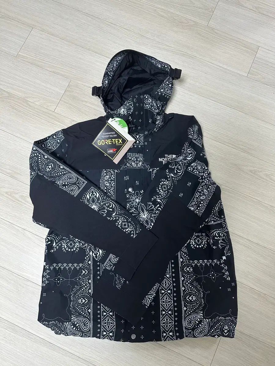 ノースフェイス ゴアテックス マウンテン ジャケット XL