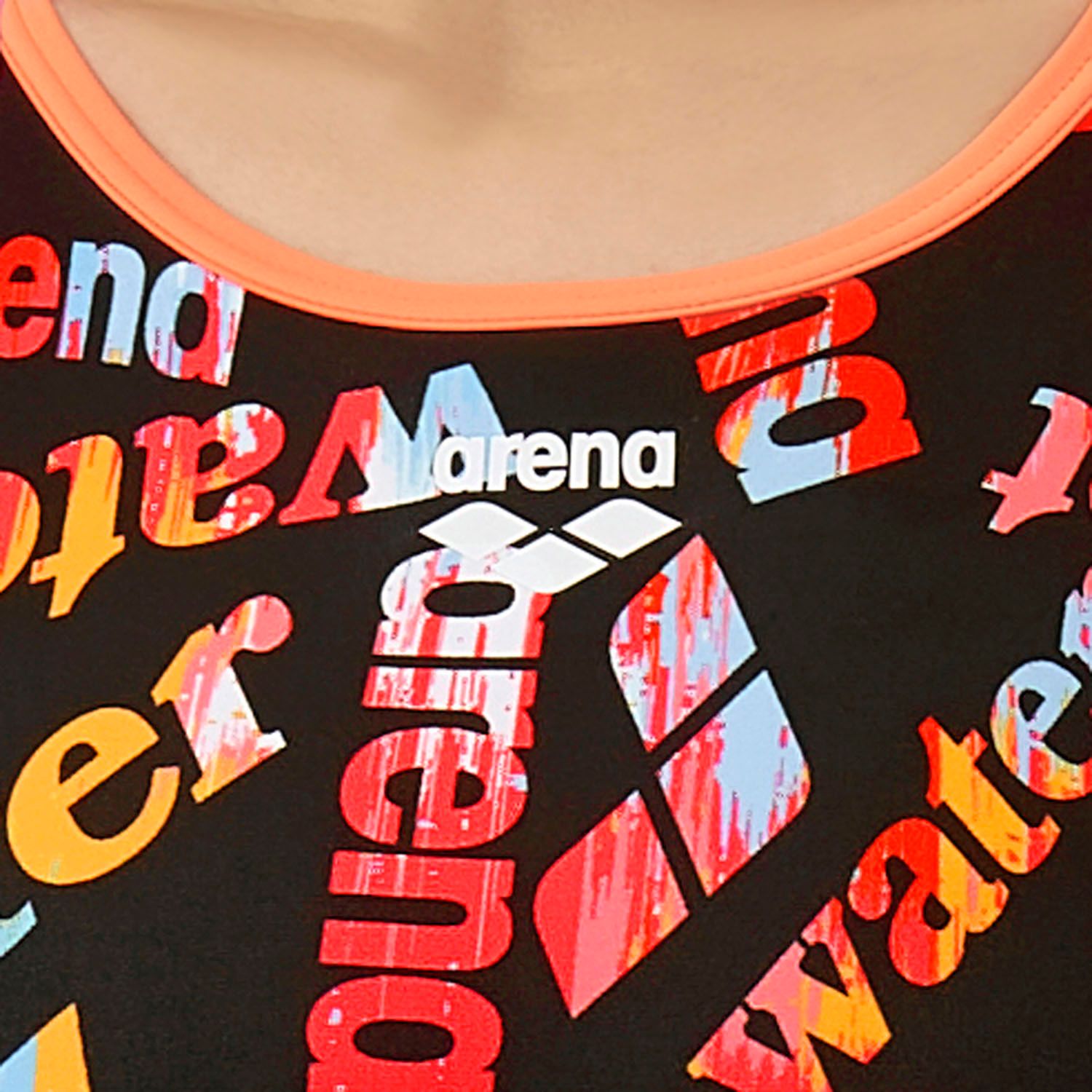 プール フィットネス