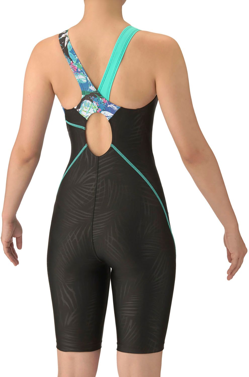 アリーナ arena スイミング フィットネスワンピーススパッツ オープンバック ハーフレッグ ぴったりパッド レディース 水着 スイムウエア 水泳 競泳 プール トレーニング 練習 泳ぎやすい BKGR ブラック グリーン