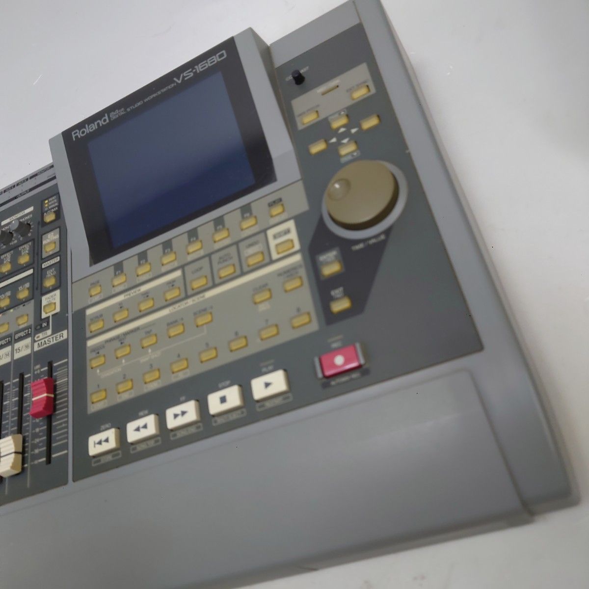 Roland VS-1680 Digital Studio Workstation 動作品 本体のみ