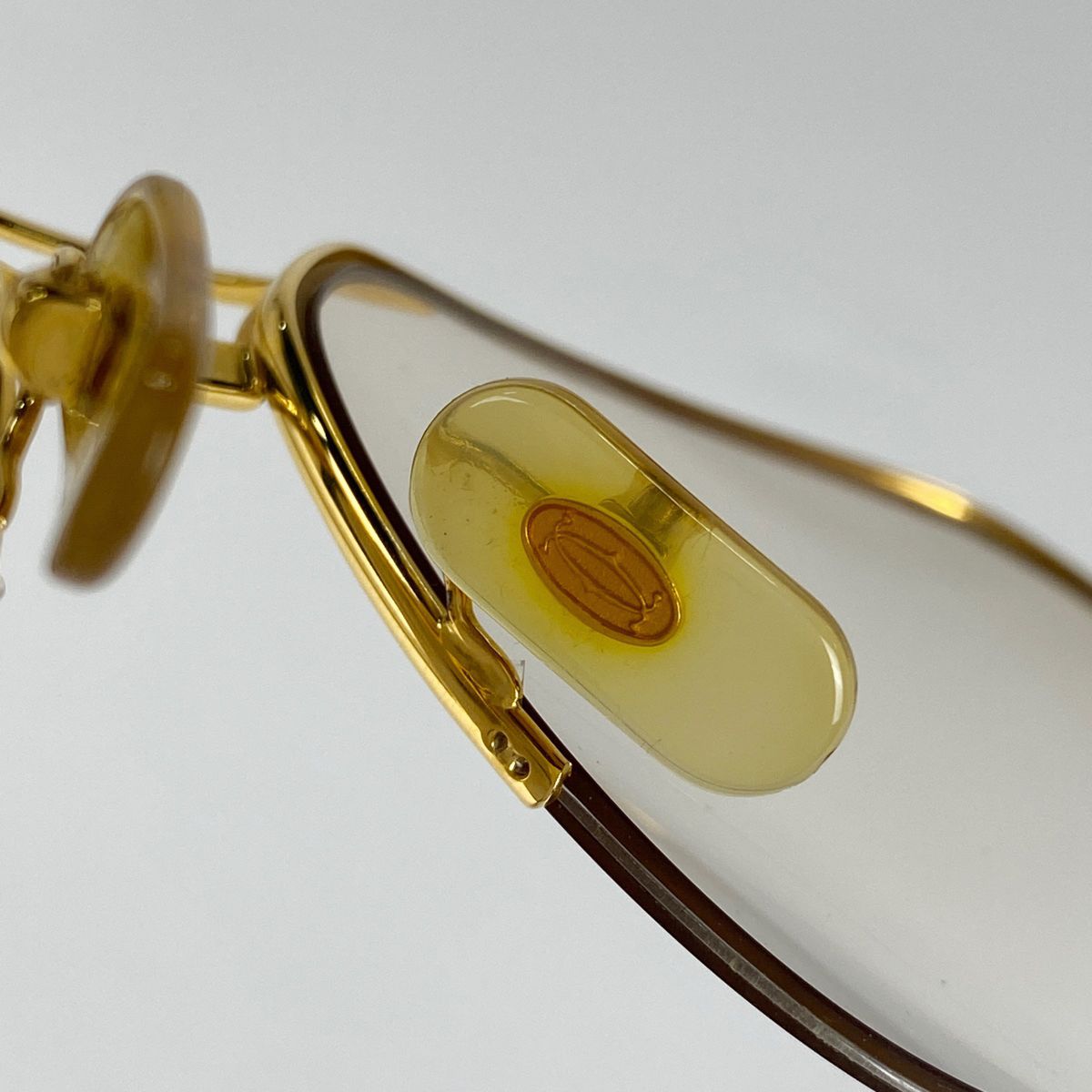 トリニティ メガネ