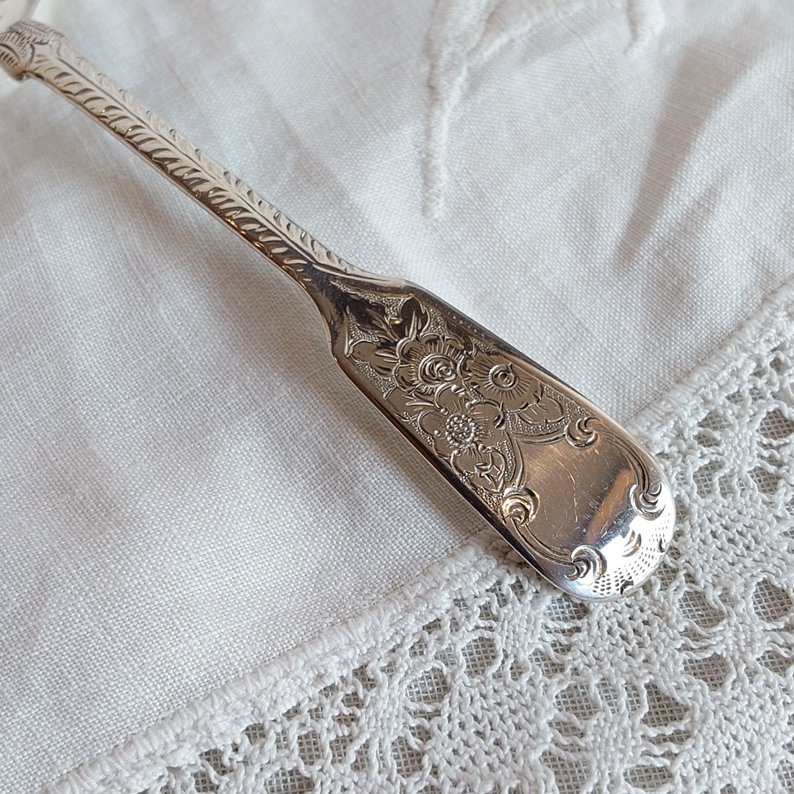 イギリス アンティーク ジャムスプーン 純銀製 London 1848年 - メルカリ