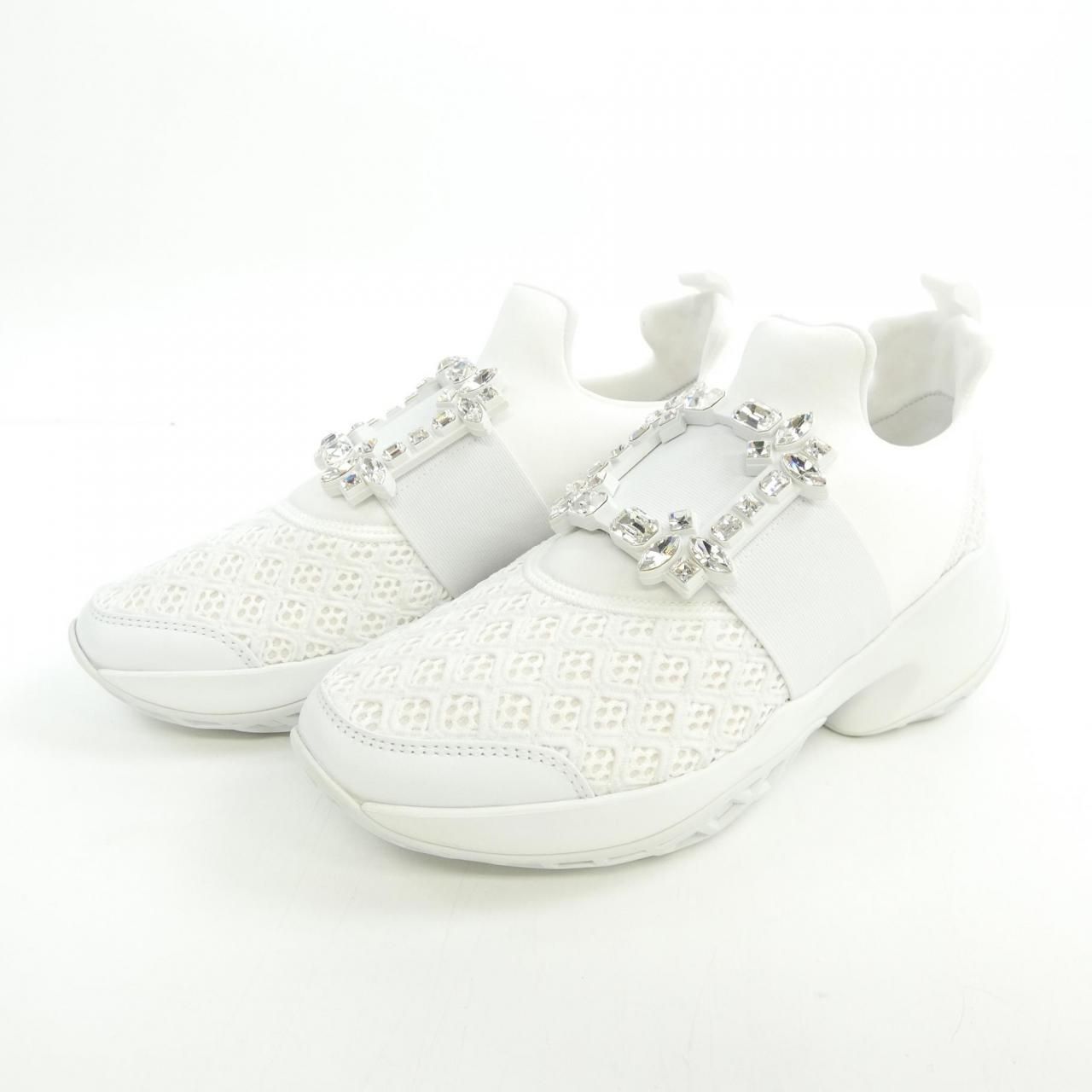 ロジェヴィヴィエ ROGER VIVIER ヴィヴ ラン ストラスバックル