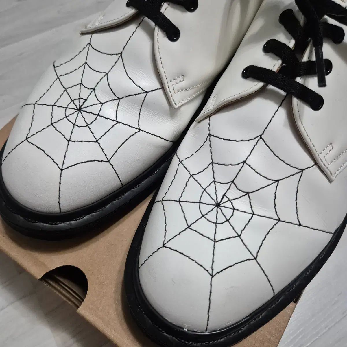 DR MARTENS シュプリーム スパイダーウェブ us 8