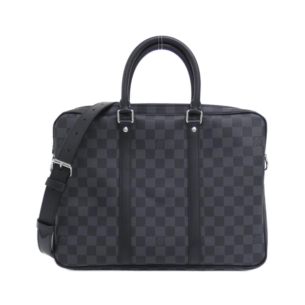 ルイヴィトン ダミエ グラフィット ポルト ドキュマン ヴォワヤージュ