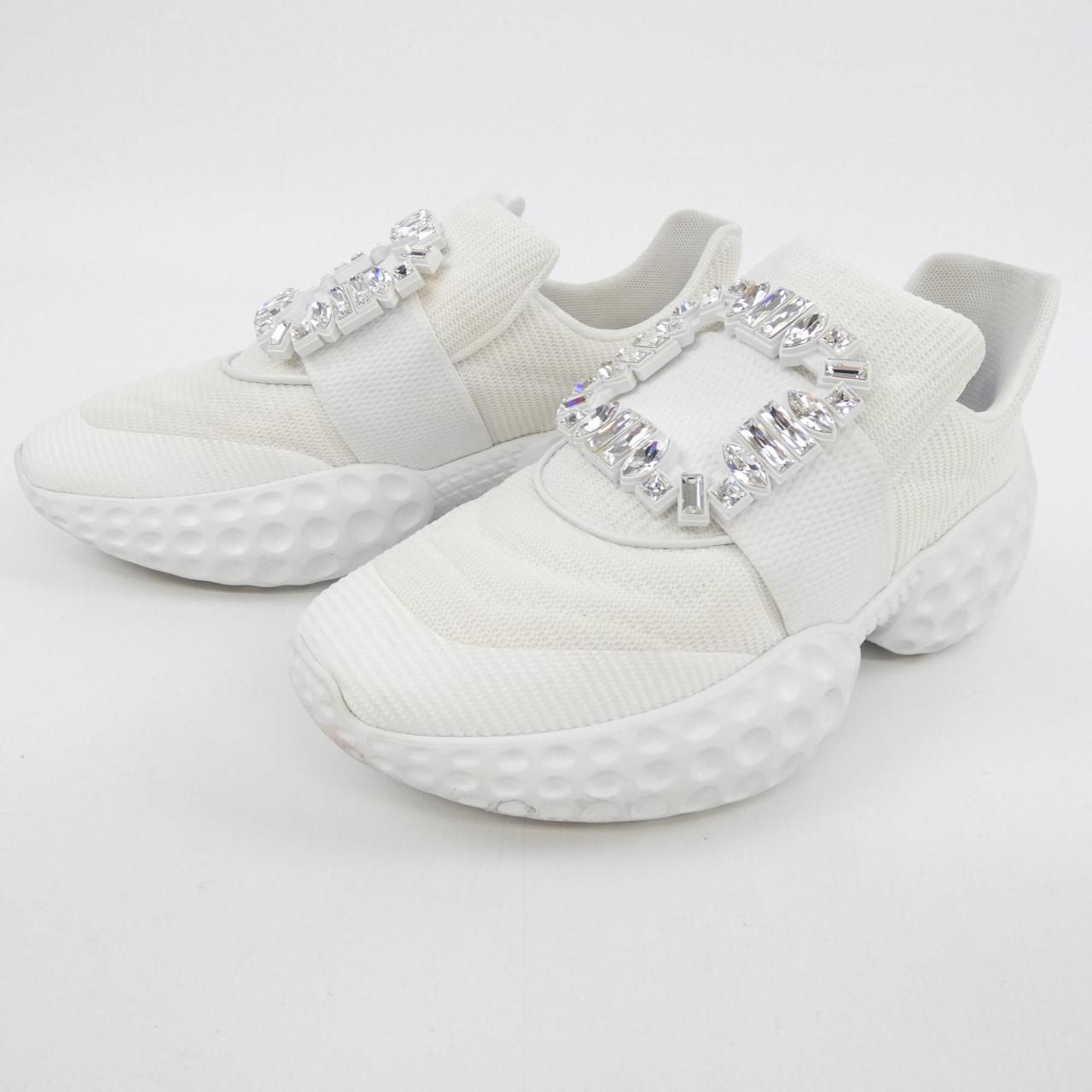 ロジェヴィヴィエ ROGER VIVIER ストラスバックル ヴィヴ ラン ライト