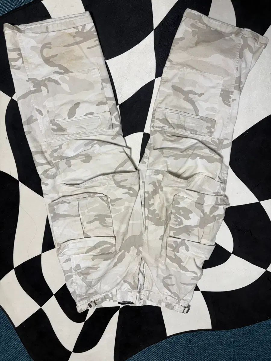 プロジェクトGR ウォッシュドカーゴパンツ 白 2 size