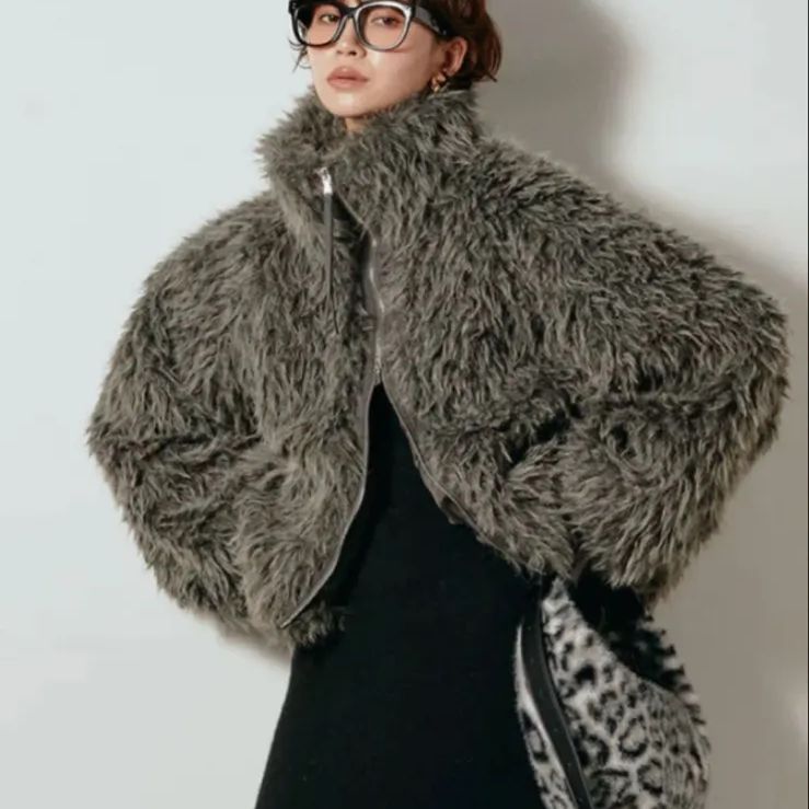 #ESICA同型　ミックスシープファースタンドブルゾン　チャコールカラー ESICA 同型 ミックスシープファースタンドブルゾン チャコール