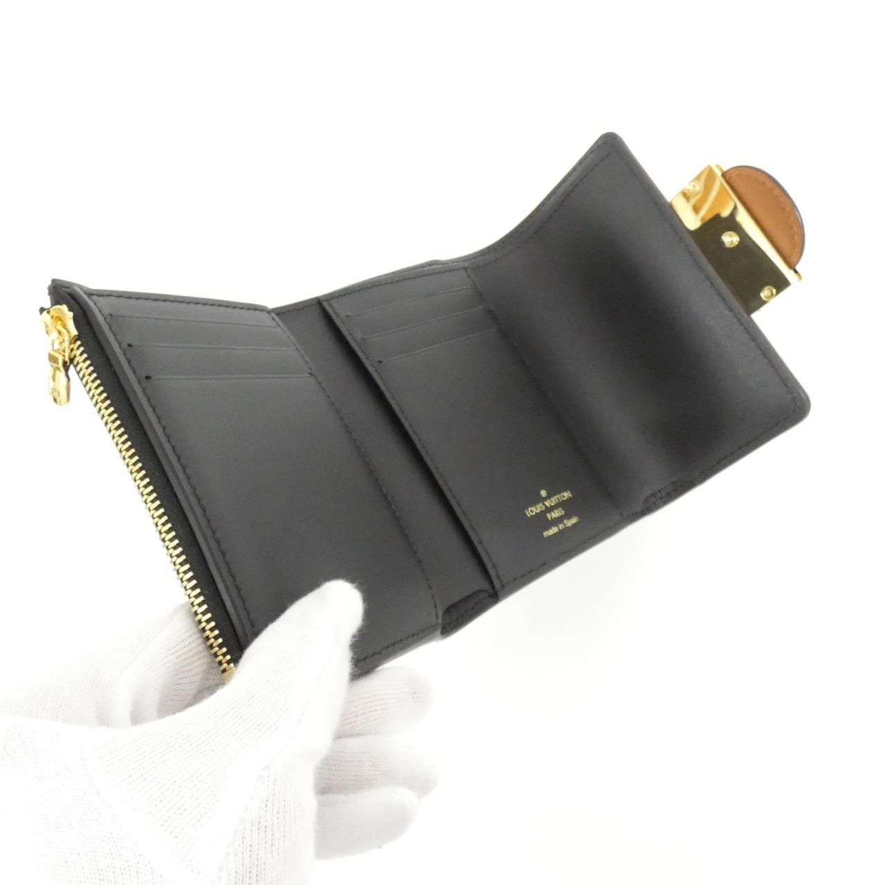 ルイヴィトン モノグラム ポルトフォイユ ドーフィーヌ コンパクト