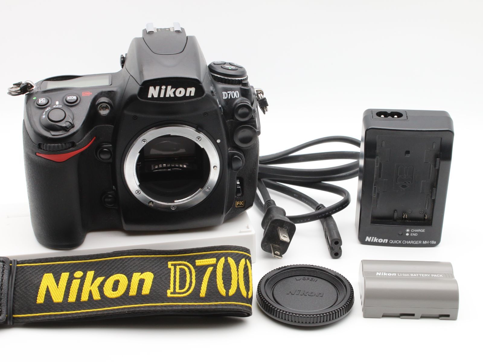 美品】Nikon D700 ボディ - メルカリ