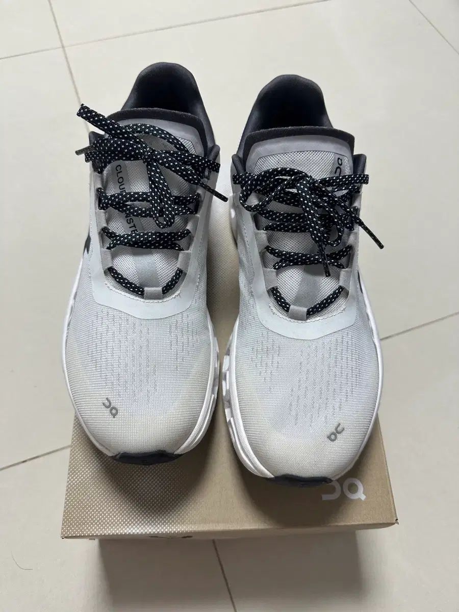 単ランニング クラウド MONSTER 白