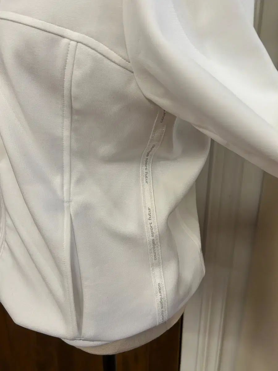 クレージュ 白 ジップアップ