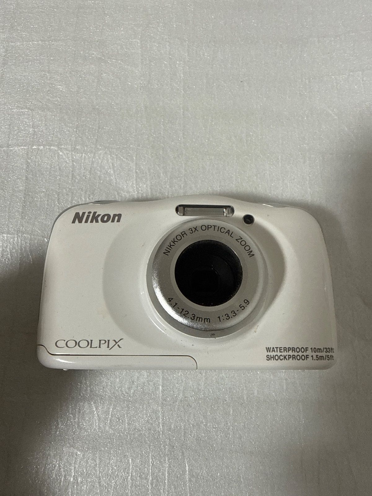 デジカメ 本体 Nikon Coolpix S33 ❗️動作良好❗️ - メルカリ