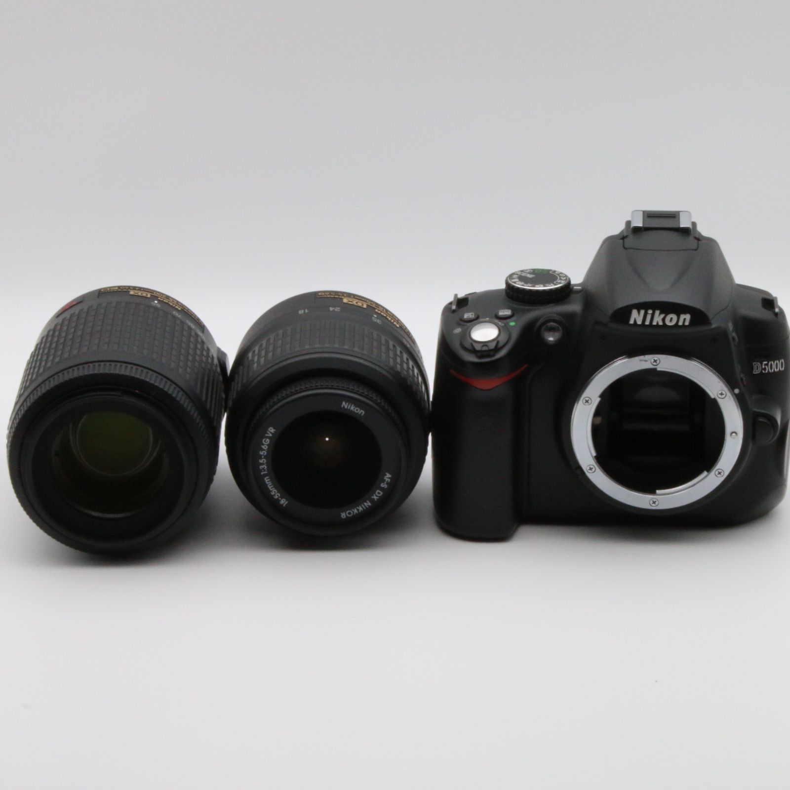 極上品】Nikon D5000 ダブルズームキット - メルカリ